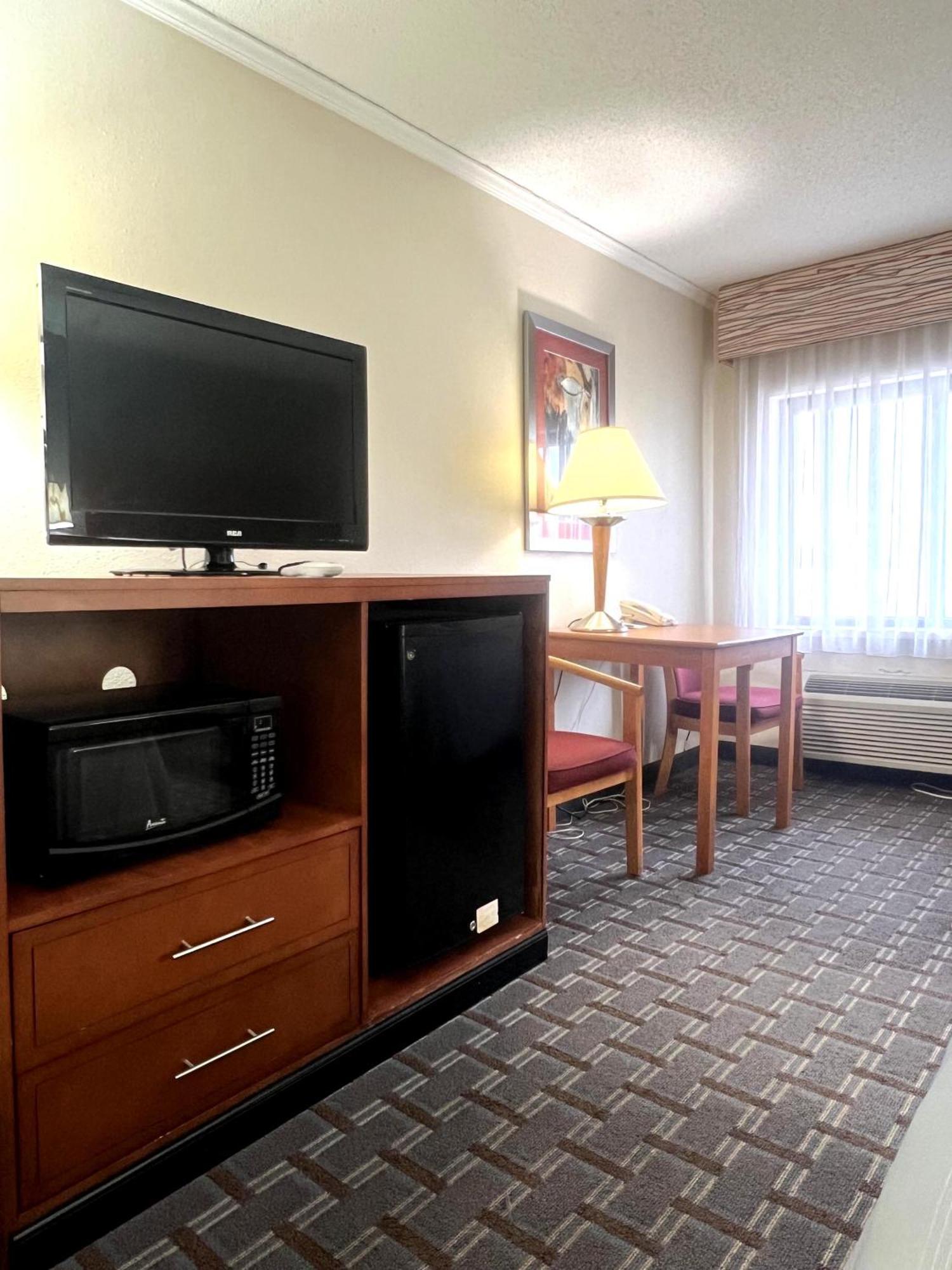 Quality Inn Harrisburg - Hershey Area Exterior foto