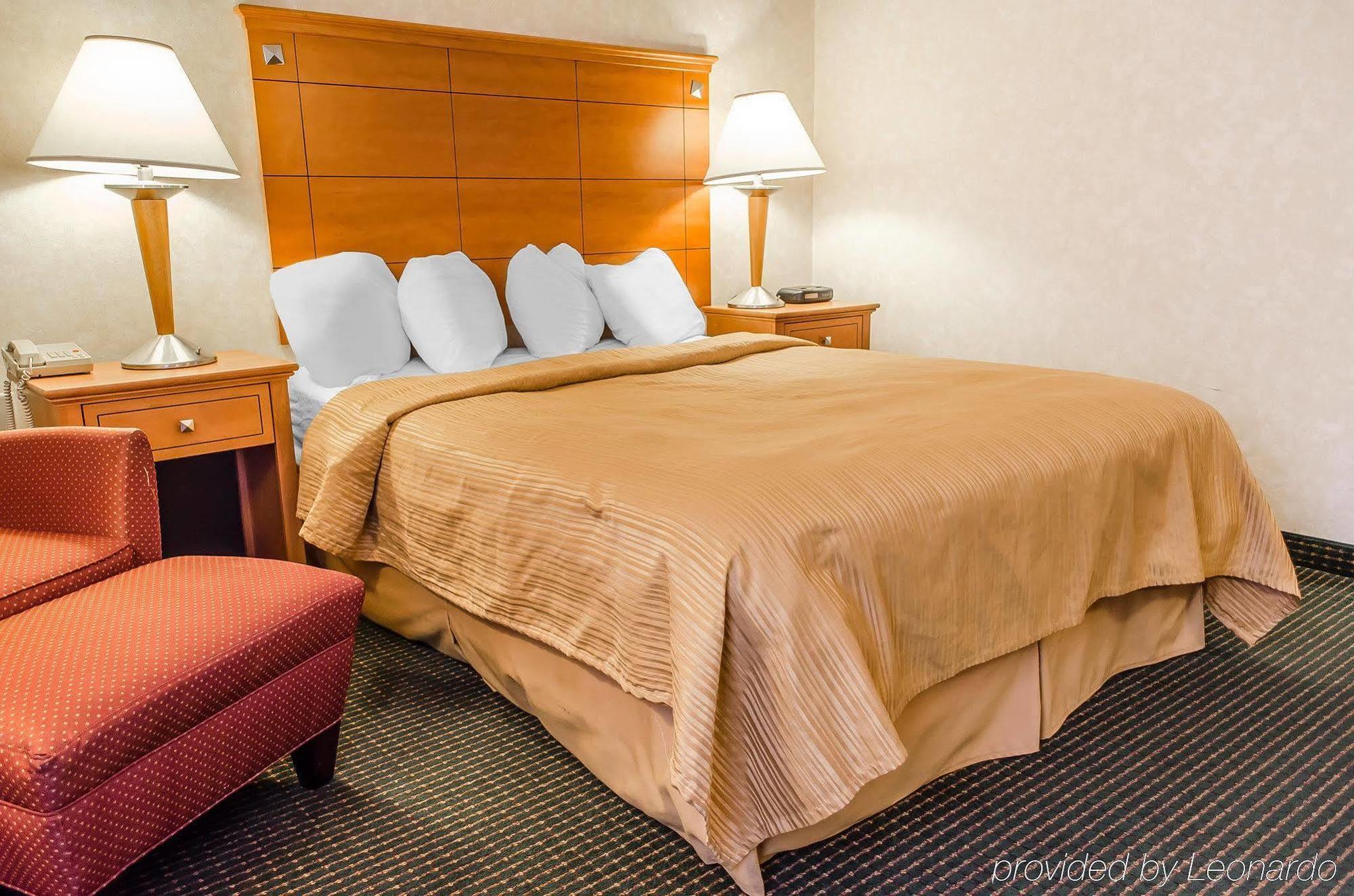 Quality Inn Harrisburg - Hershey Area Exterior foto