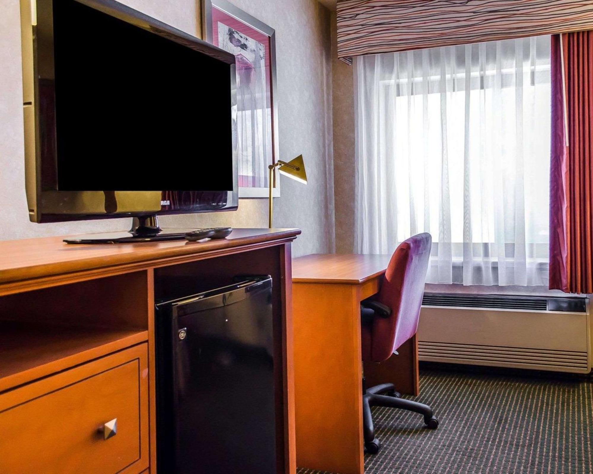 Quality Inn Harrisburg - Hershey Area Exterior foto