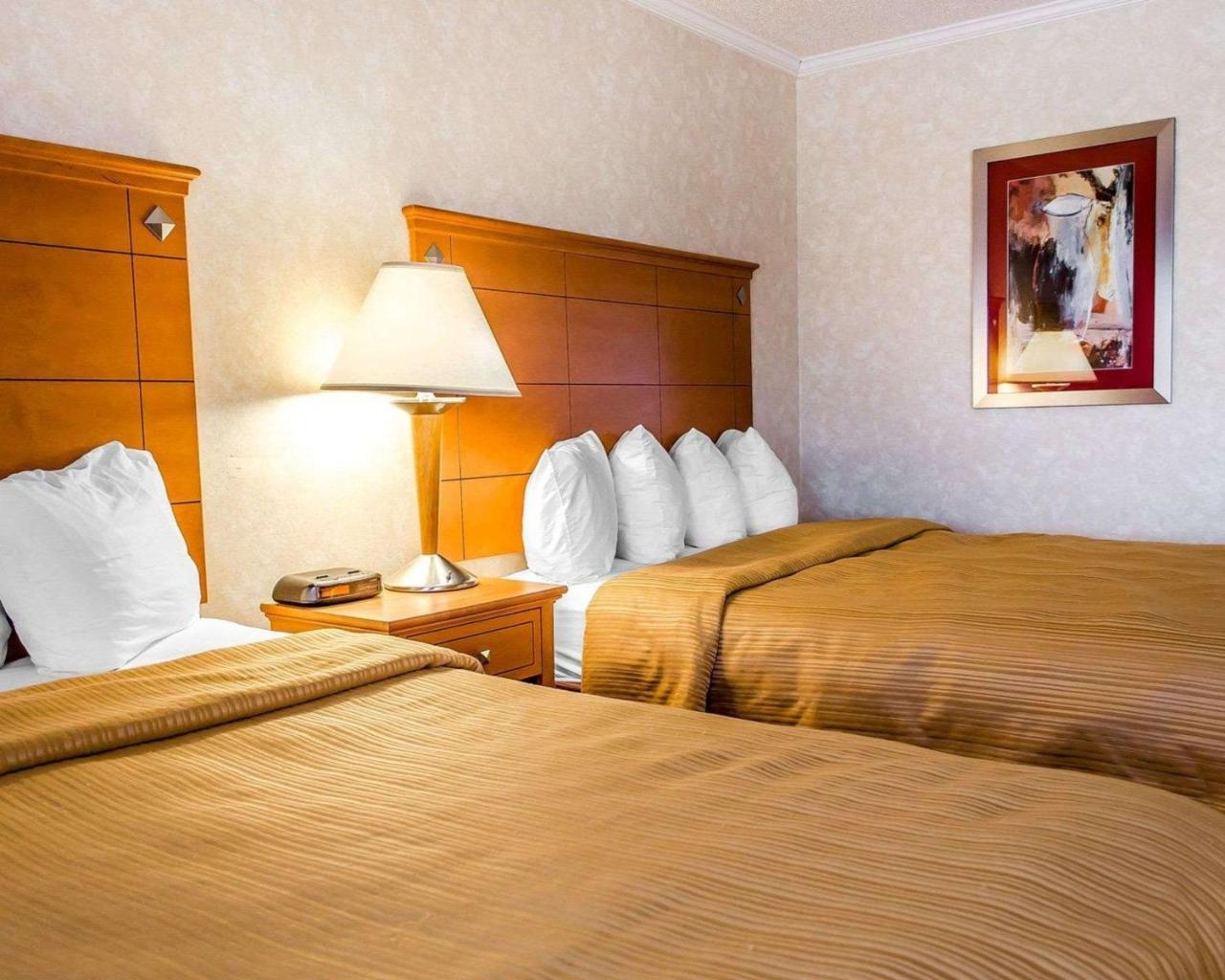 Quality Inn Harrisburg - Hershey Area Exterior foto
